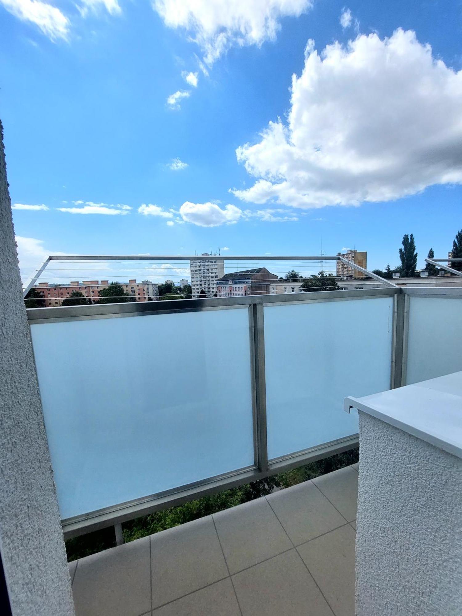 Beautiful Apartment Near The City Center Caşonia Exterior foto